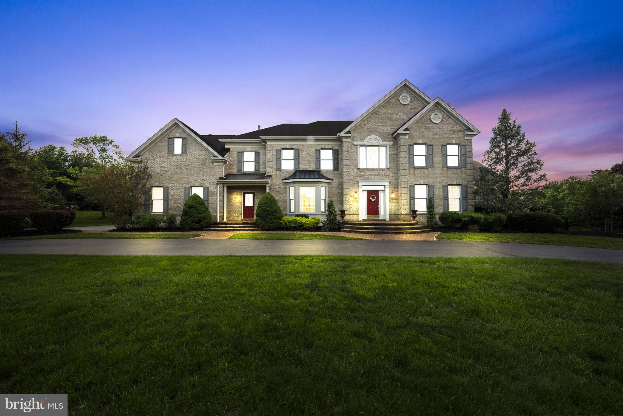 3 VAN ZANDT ROAD