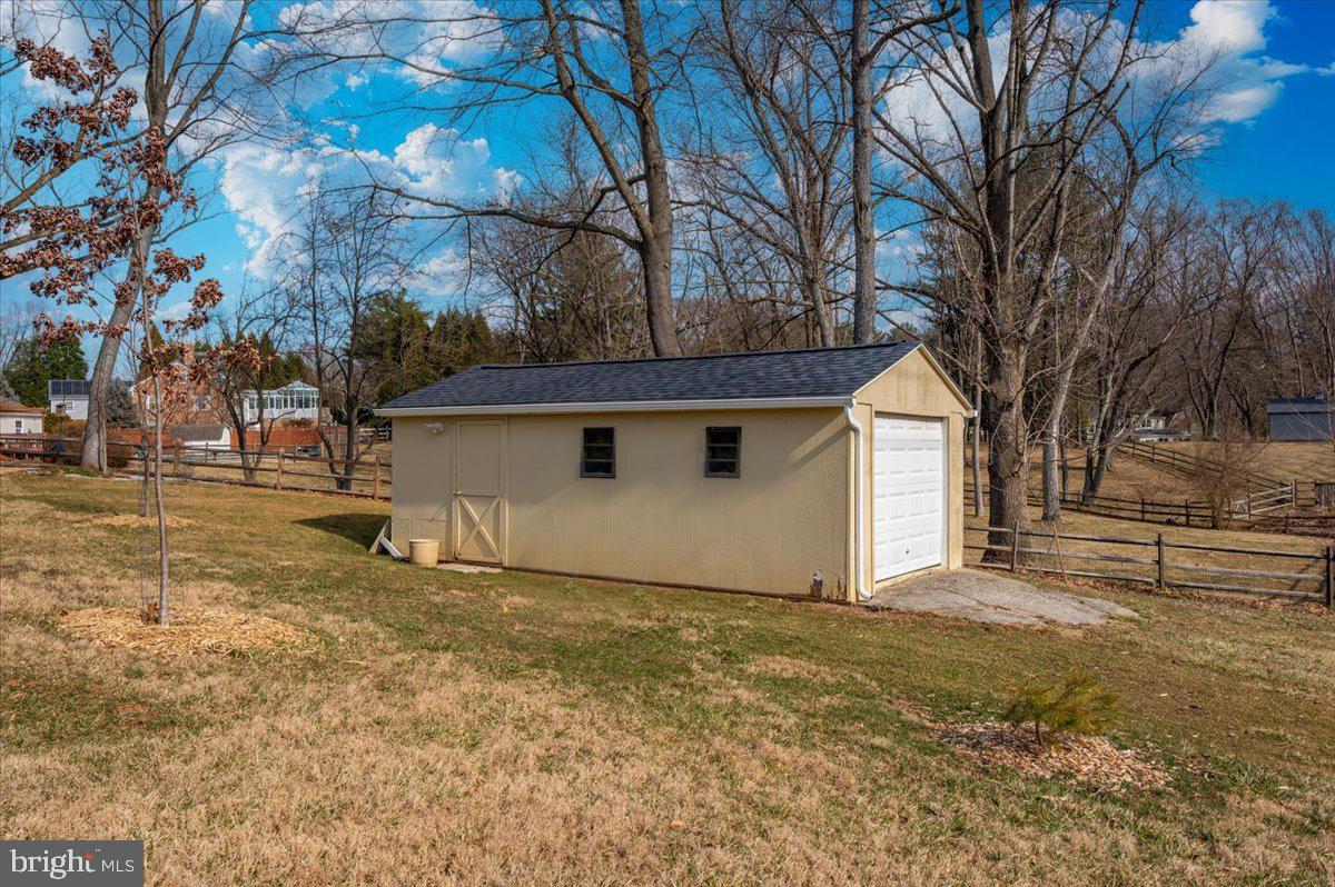 ANCIENT OAK - Residential