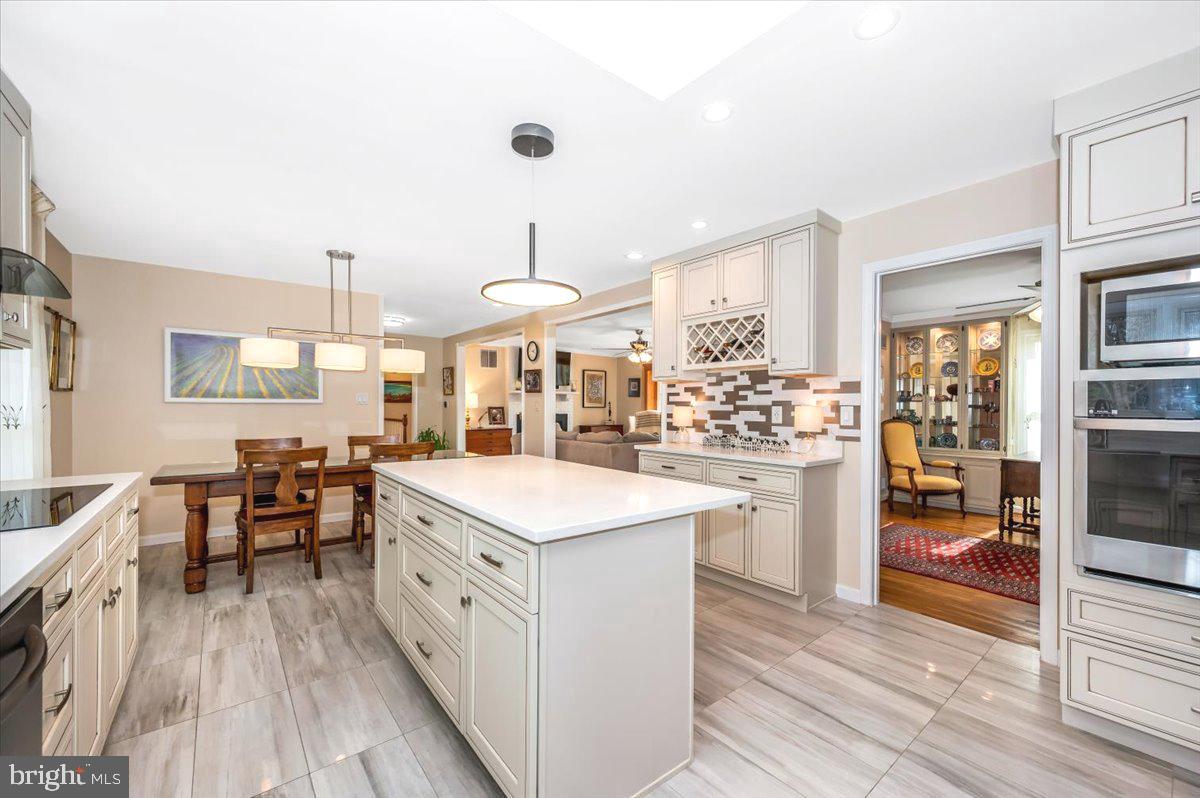 ANCIENT OAK - Residential