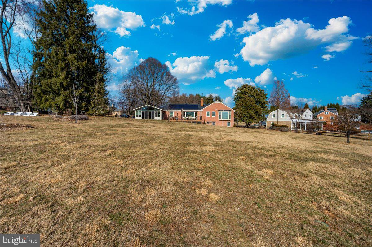 ANCIENT OAK - Residential