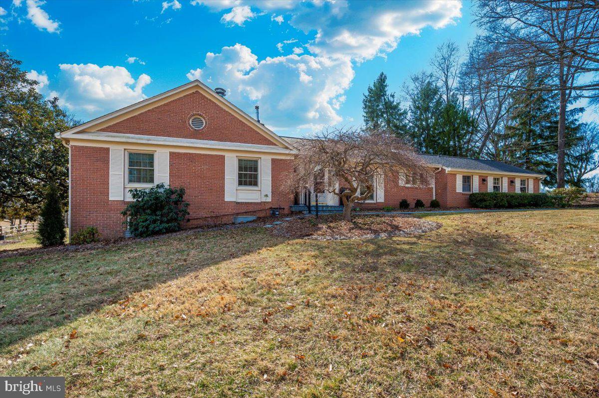 ANCIENT OAK - Residential