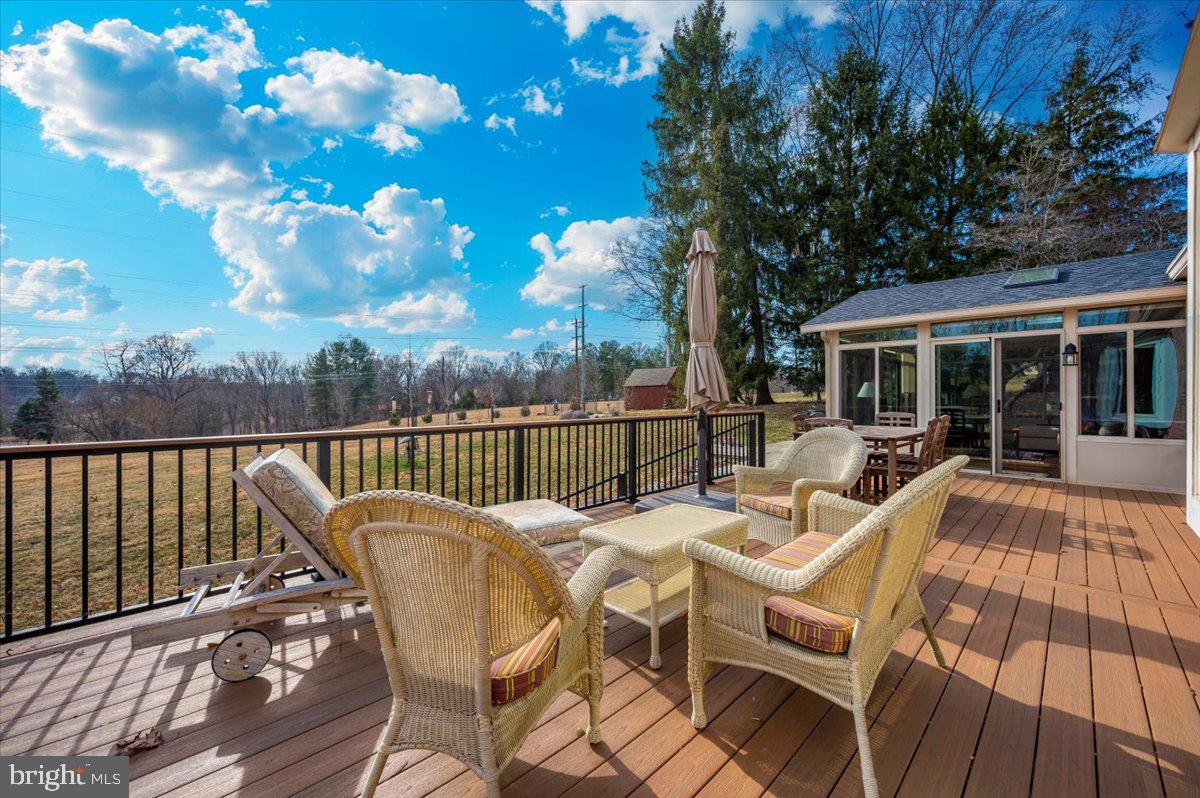 ANCIENT OAK - Residential