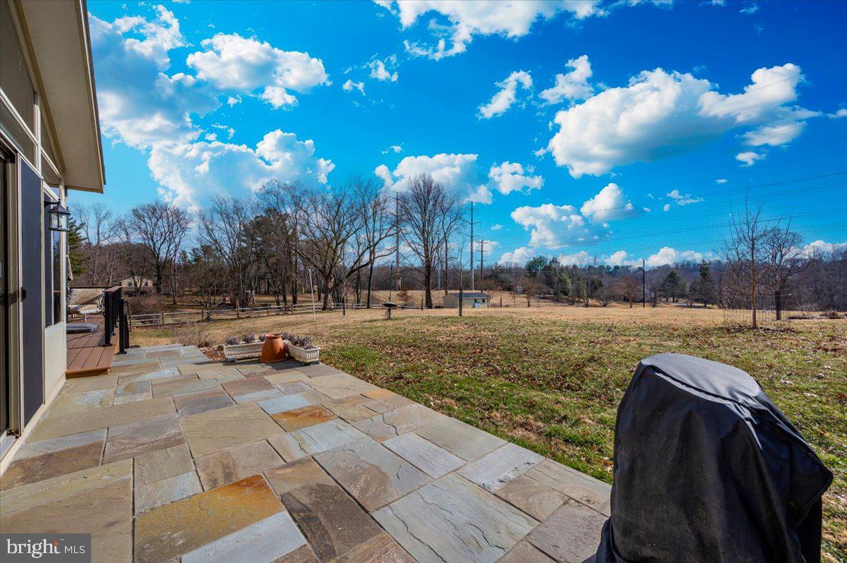 ANCIENT OAK - Residential