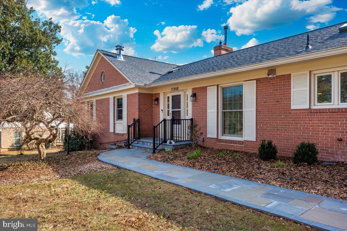 ANCIENT OAK - Residential