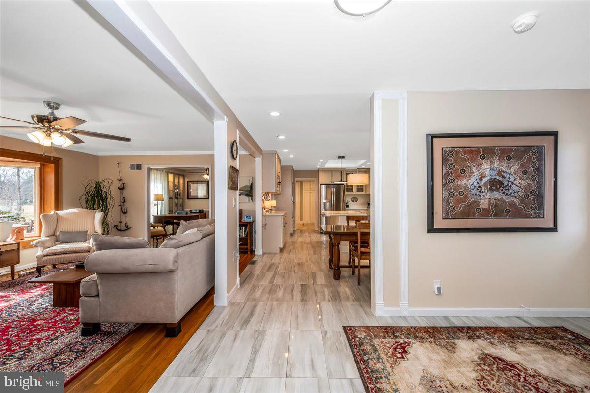 ANCIENT OAK - Residential