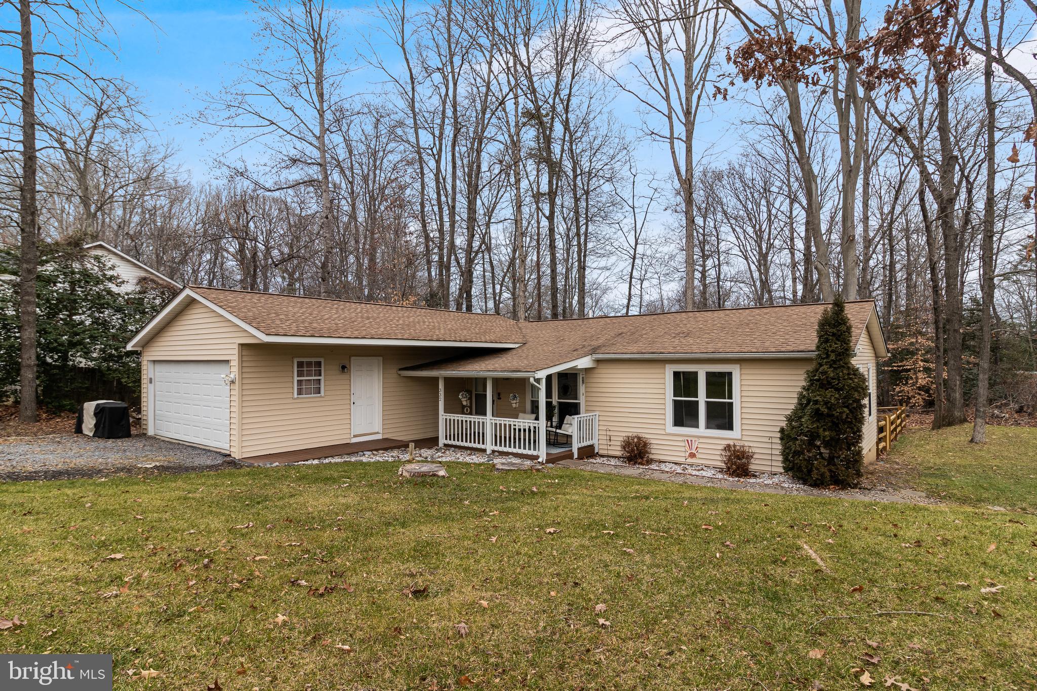 332 THUNDERBIRD DRIVE