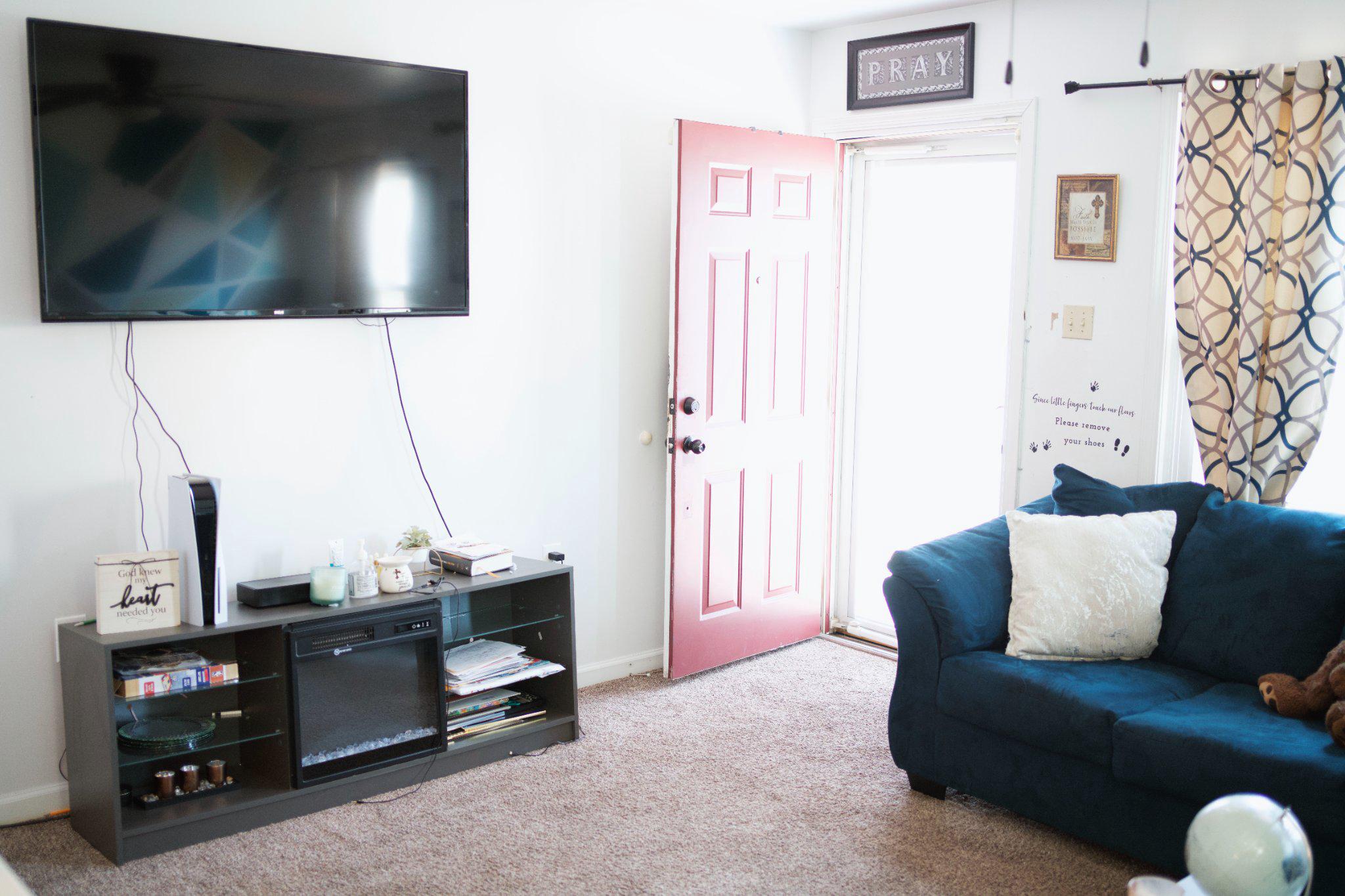 CRESTMONT - Residential