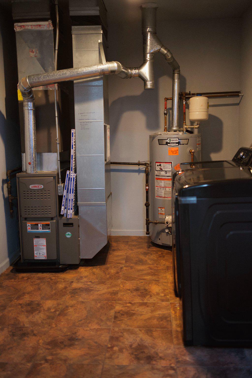 CRESTMONT - Residential