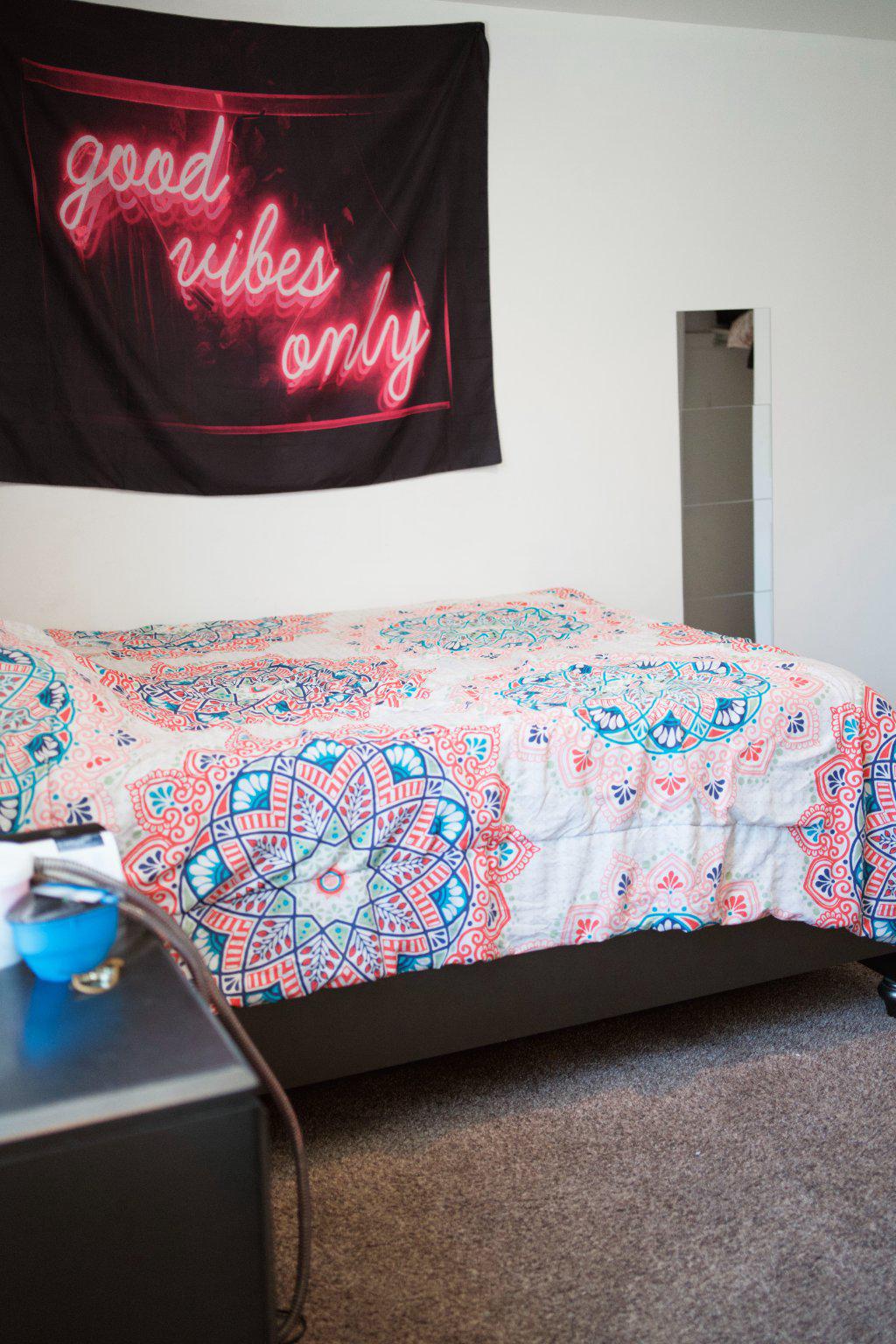 CRESTMONT - Residential