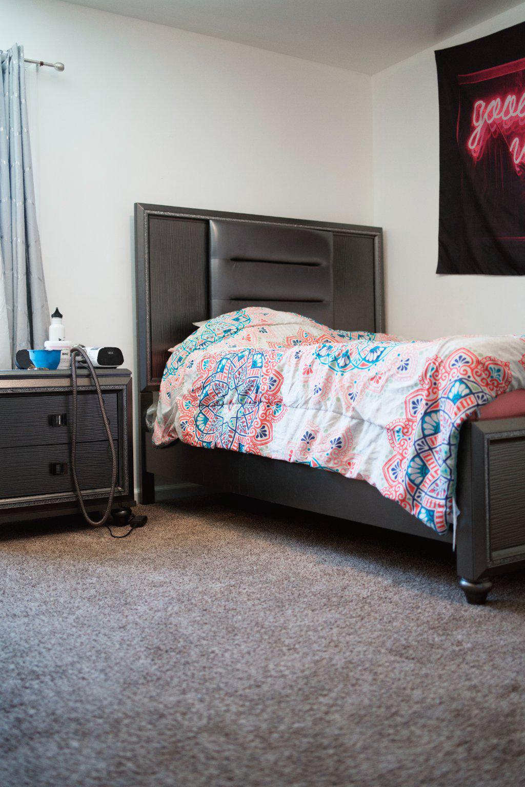 CRESTMONT - Residential