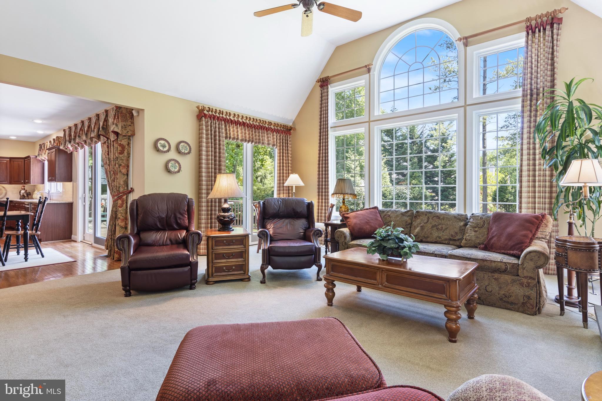 TREYBURN - Residential