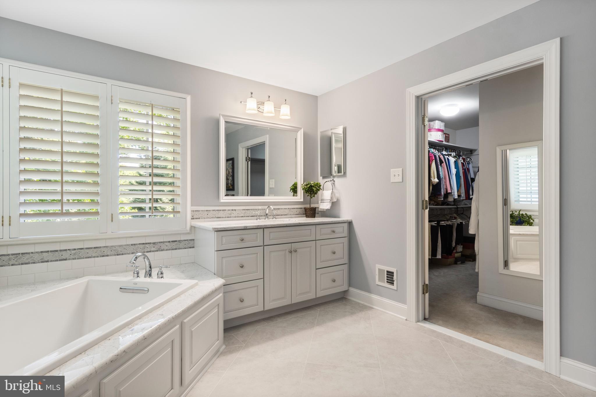 TREYBURN - Residential