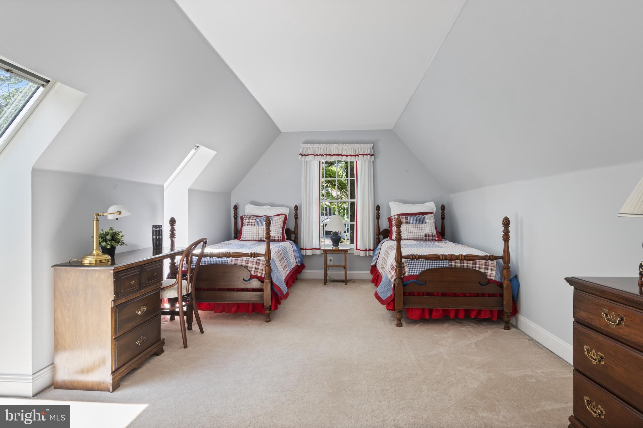 TREYBURN - Residential