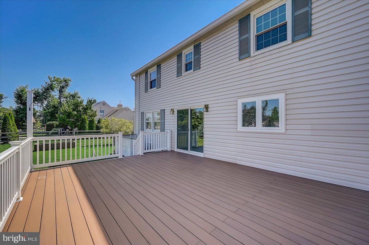 WILLOWBROOK - Residential