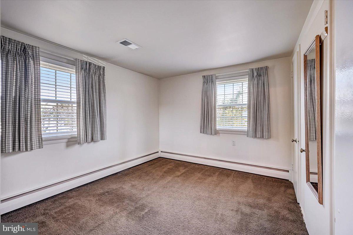 WILLOWBROOK - Residential