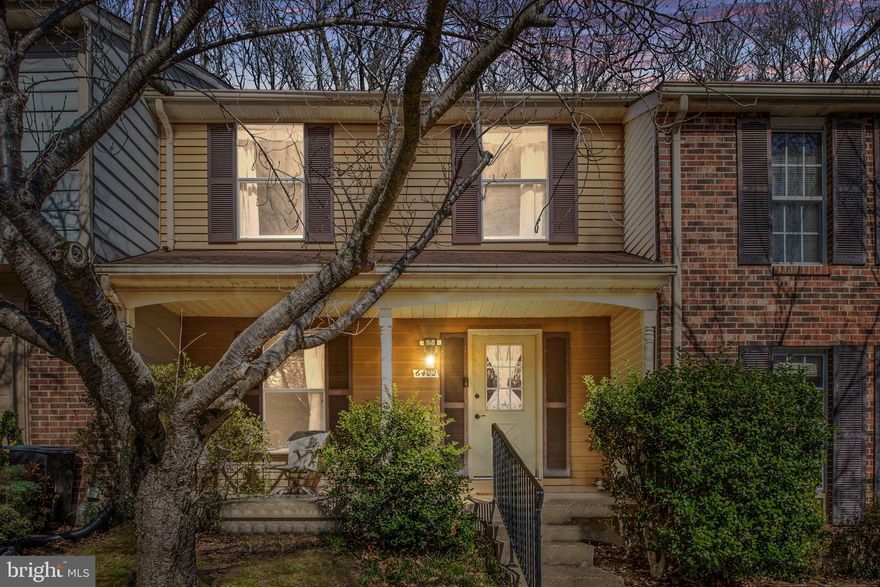 *Sellers have received multiple offers. They have asked me to set an offer deadline of 7:00 tonight (3/8/23).
Located in the tranquil neighborhood of Keene Mill Village, this 3 level townhome is the perfect place to call home. Its prime location backs to a wooded area, offering plenty of privacy while being close to shopping, dining, and major commuter routes. The main level features open-concept living with an updated kitchen boasting stainless steel appliances, quartz countertops, a passthrough to the adjacent dining room, and is perfect for the home chef. The dining area flows seamlessly to the living room and from there out to the deck, making entertaining a breeze. Upstairs, the spacious primary bedroom boasts a large closet and private ensuite bathroom. Two additional bedrooms and a full bathroom are also located on this level. The lower level boasts a large family/recreation room with a fireplace and walkout access to the backyard, a convenient half bathroom, and a large laundry/storage room. This home is complete with a covered front porch and a large deck, perfect for relaxing with a cup of coffee or grilling out with friends. Don't miss out on this wonderful opportunity to make this townhome your own! Newer HVAC (2019), Stove (2022), Laminate & Vinyl Flooring (2022), New Carpet.