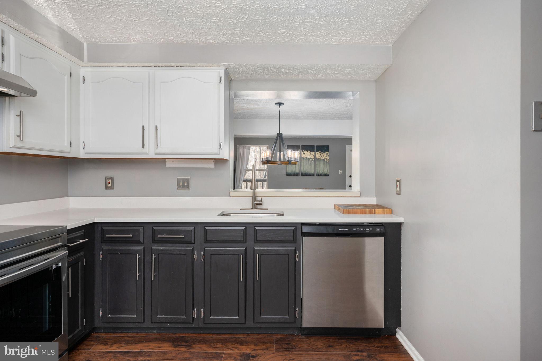 KEENE MILL VILLAGE - Residential