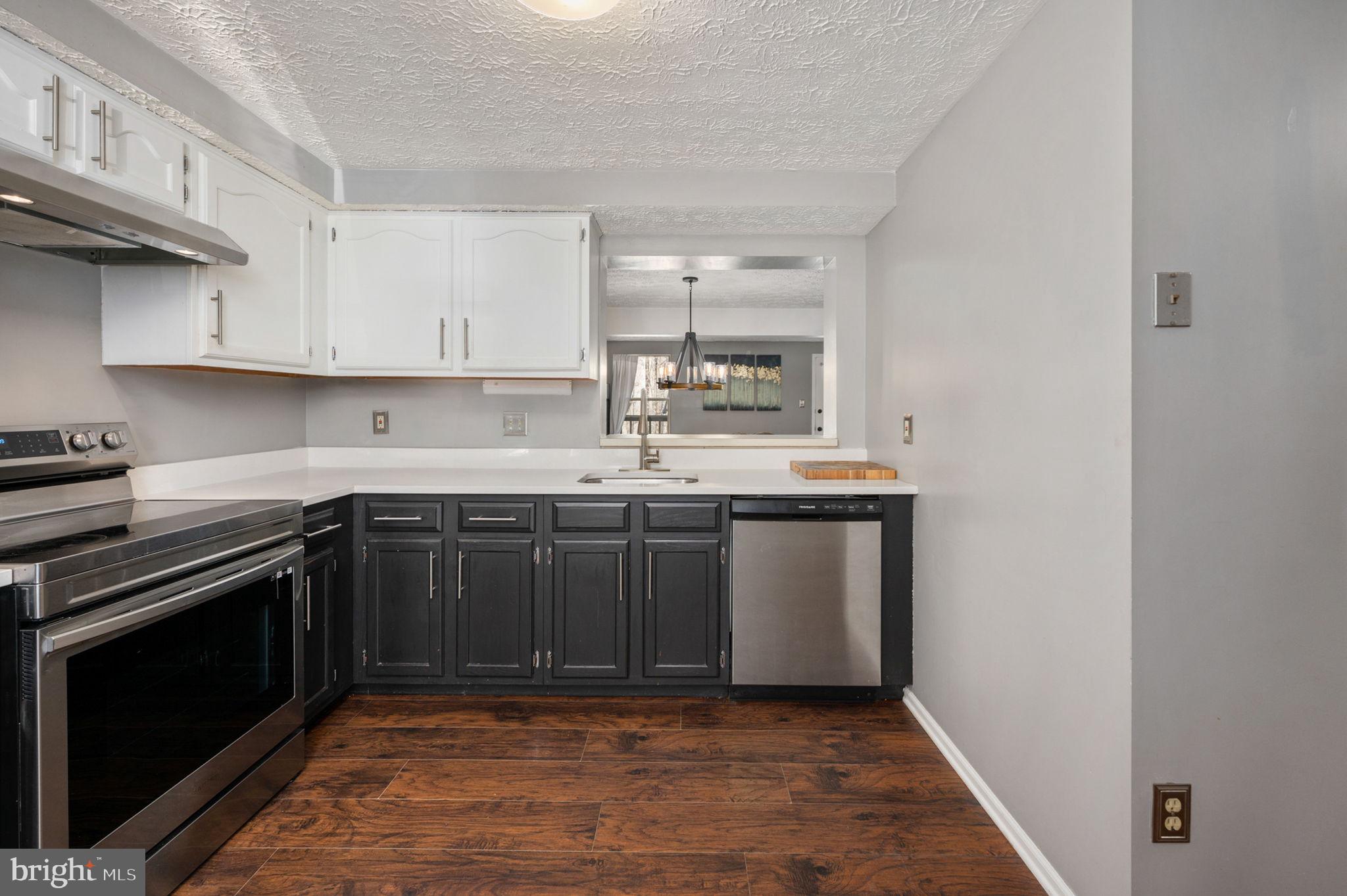 KEENE MILL VILLAGE - Residential