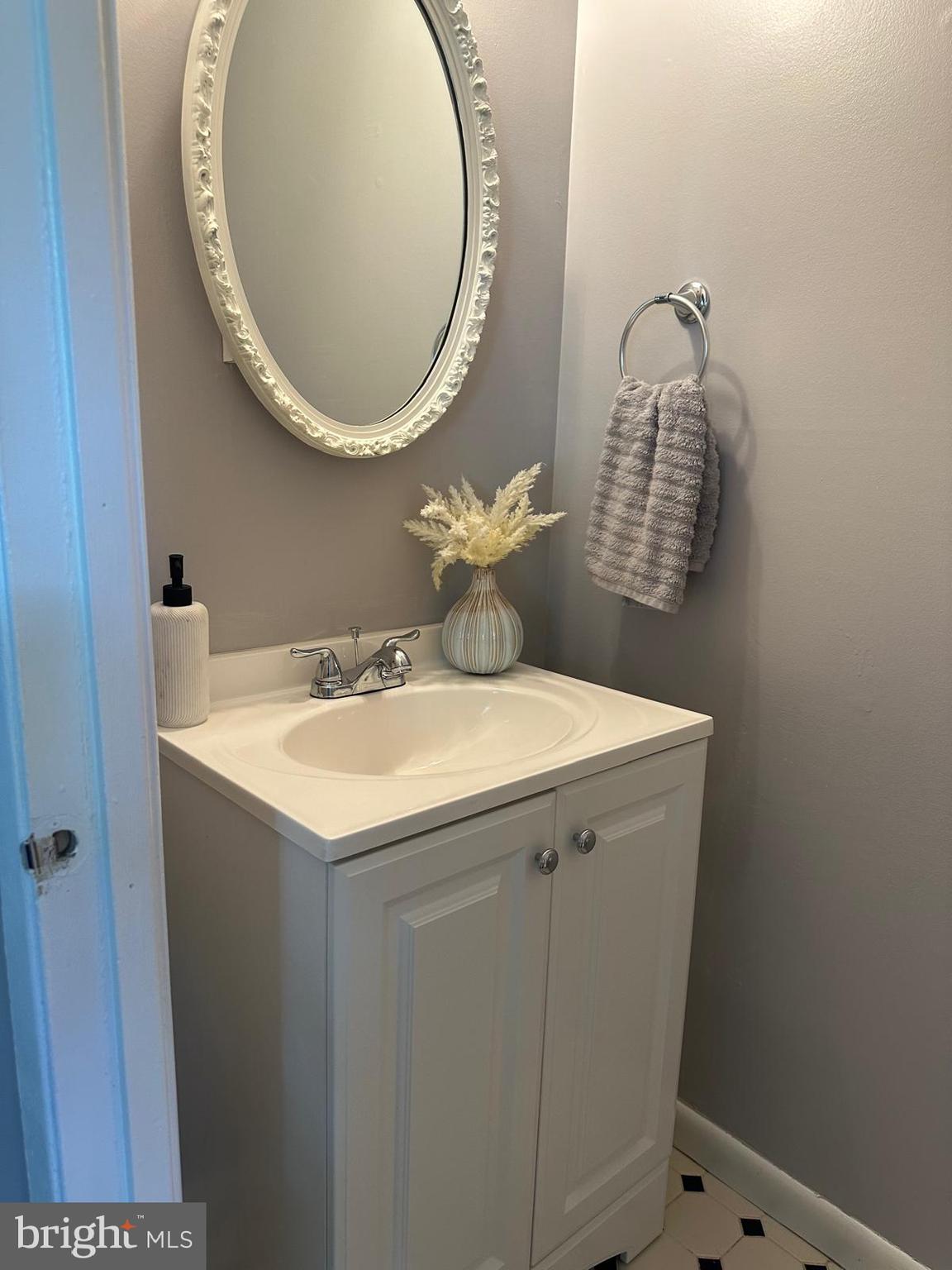 POINTER RIDGE - Residential