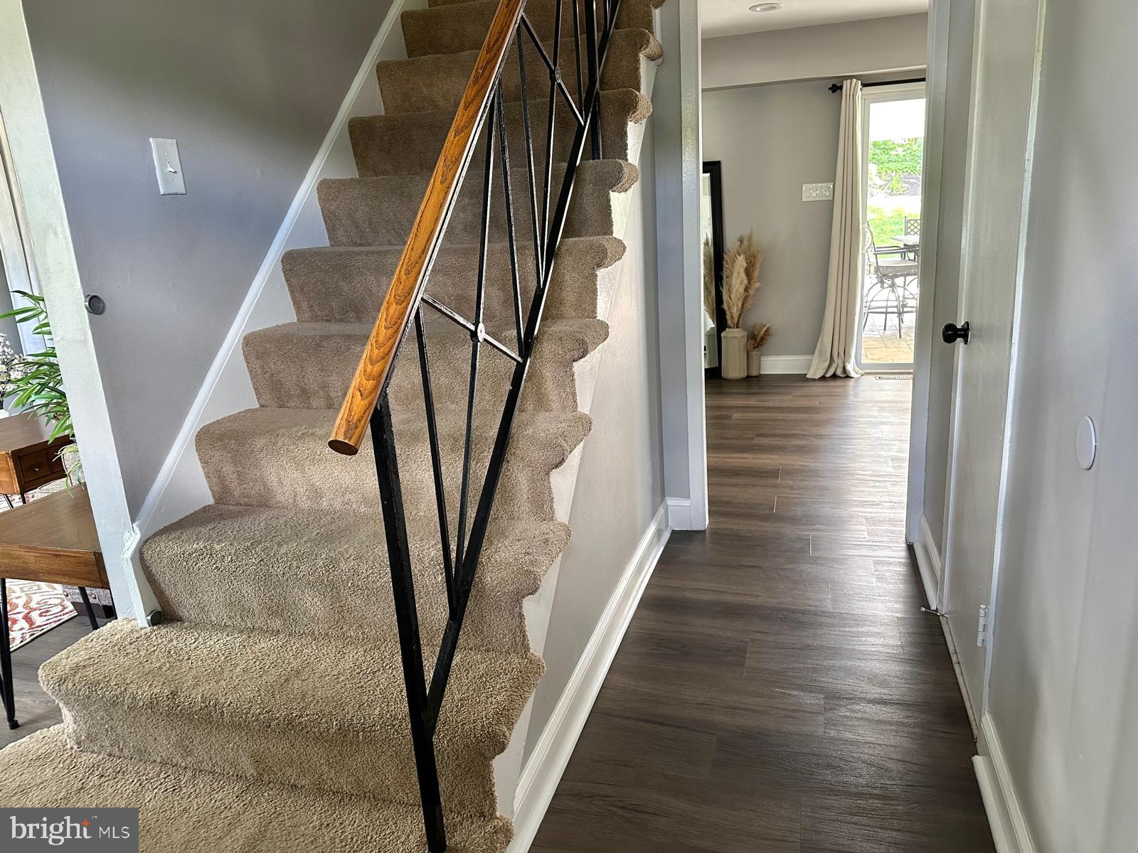 POINTER RIDGE - Residential