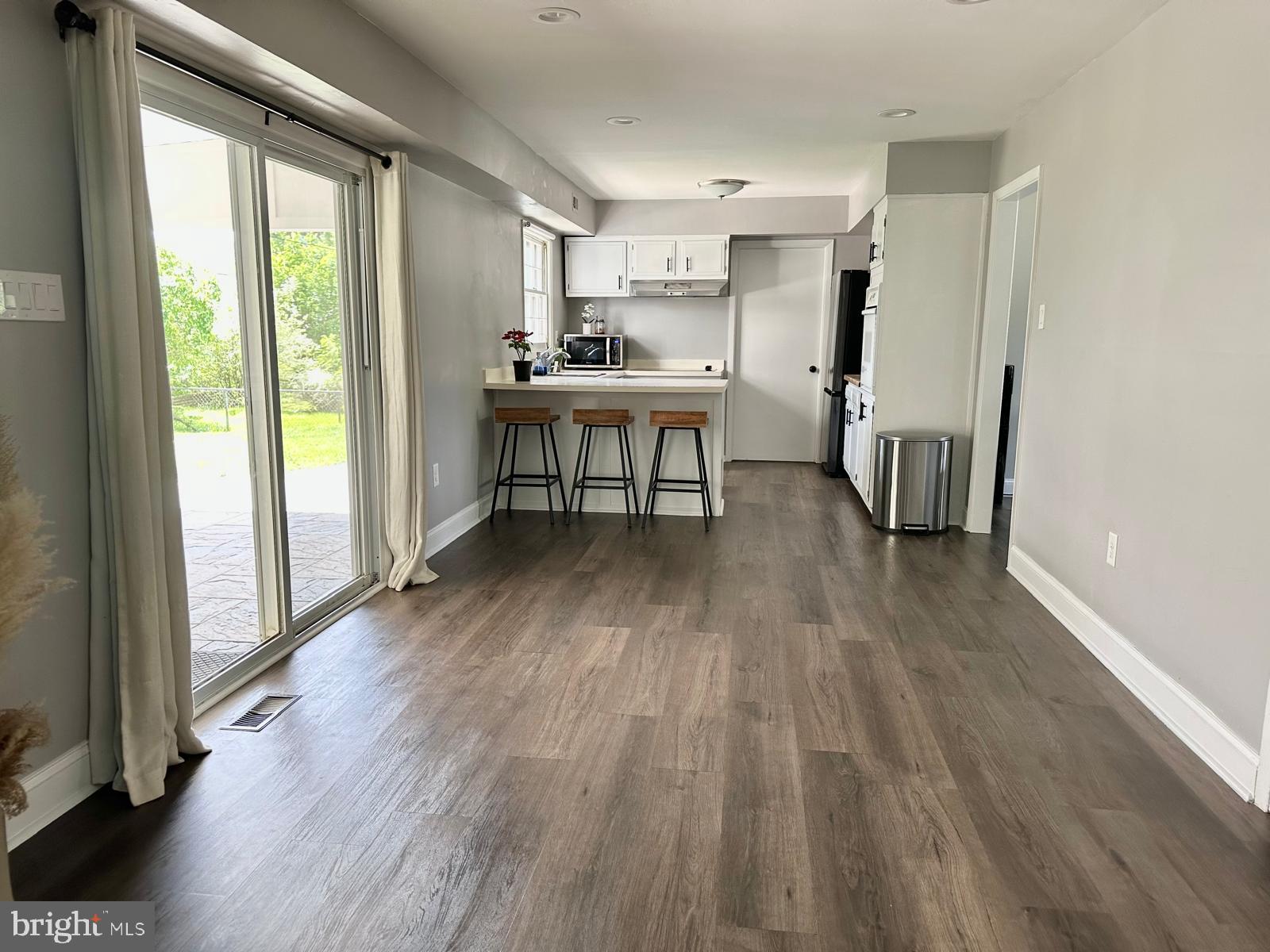 POINTER RIDGE - Residential