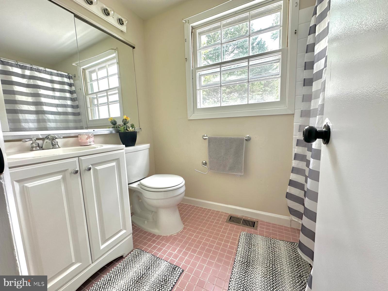 POINTER RIDGE - Residential