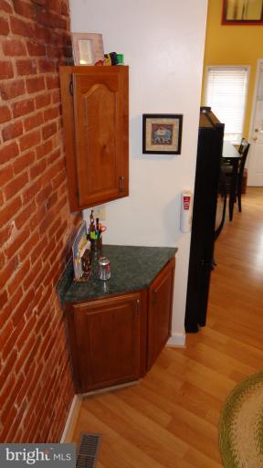 WASHINGTON VILLAGE - Residential