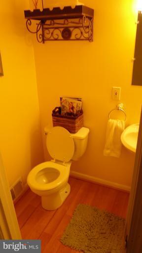 WASHINGTON VILLAGE - Residential