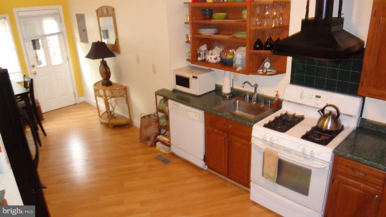 WASHINGTON VILLAGE - Residential