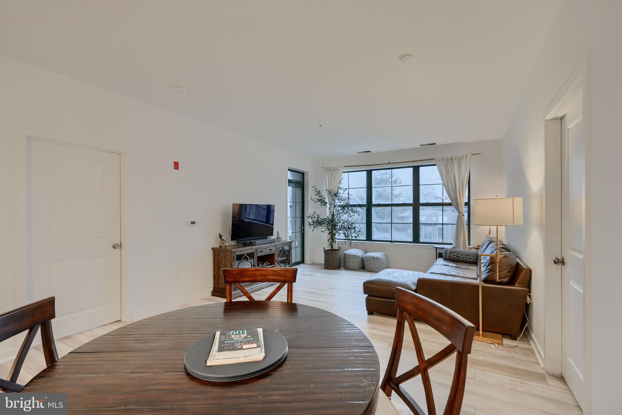 CHARLES VILLAGE - Residential Lease