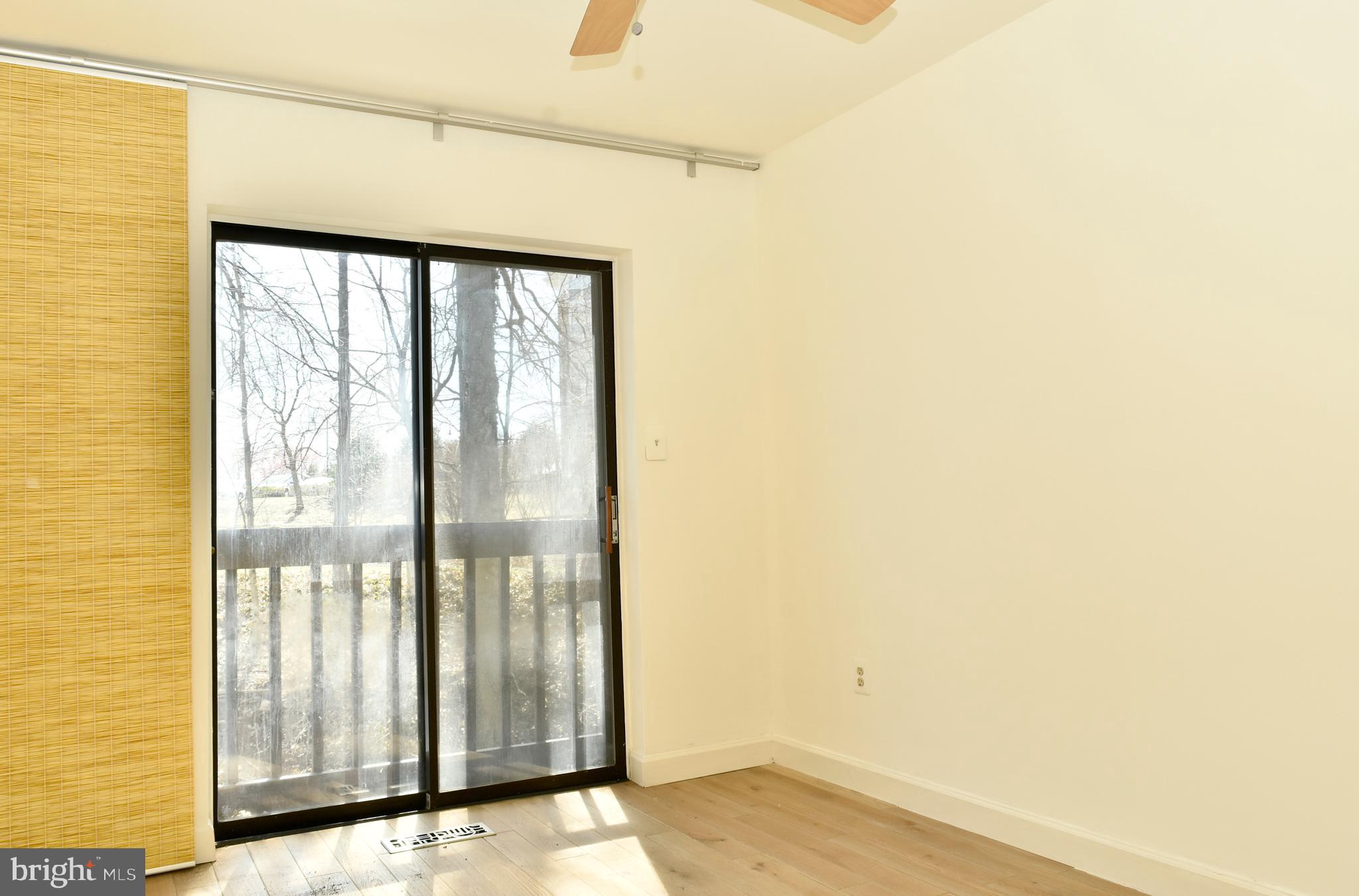 WILDE LAKE - Residential Lease