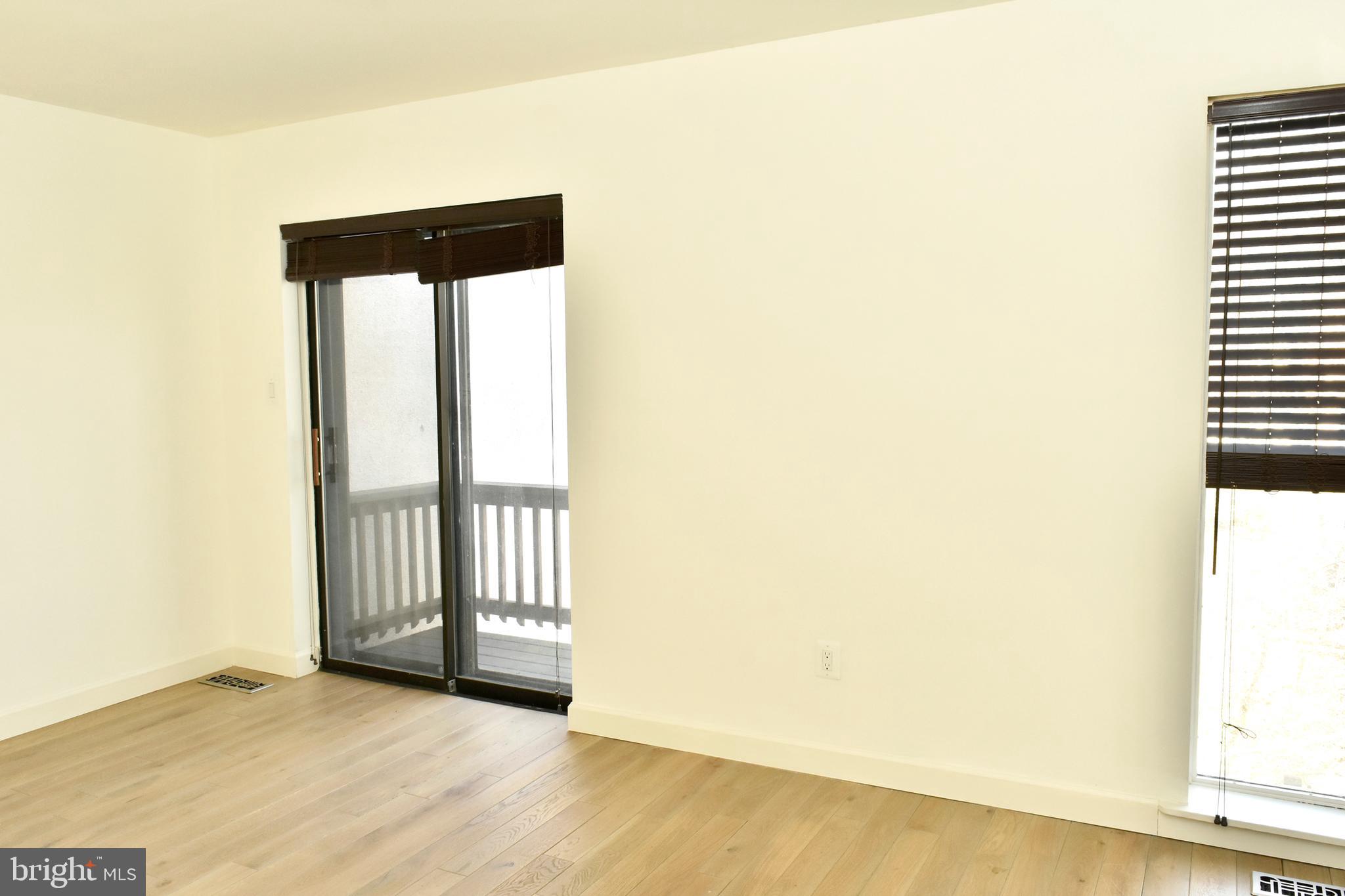 WILDE LAKE - Residential Lease