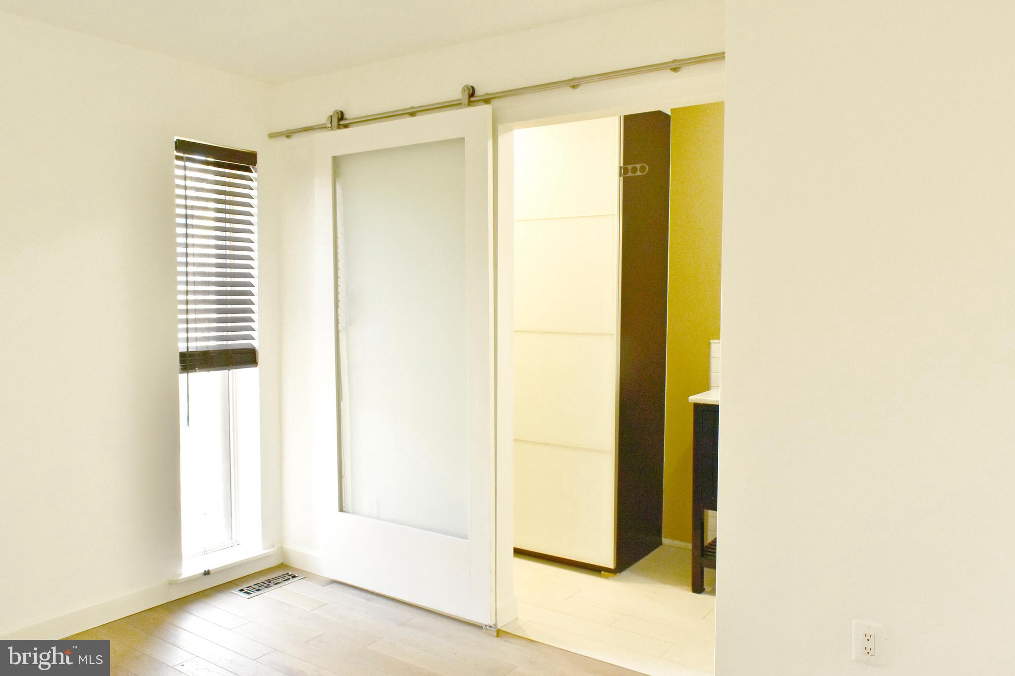 WILDE LAKE - Residential Lease