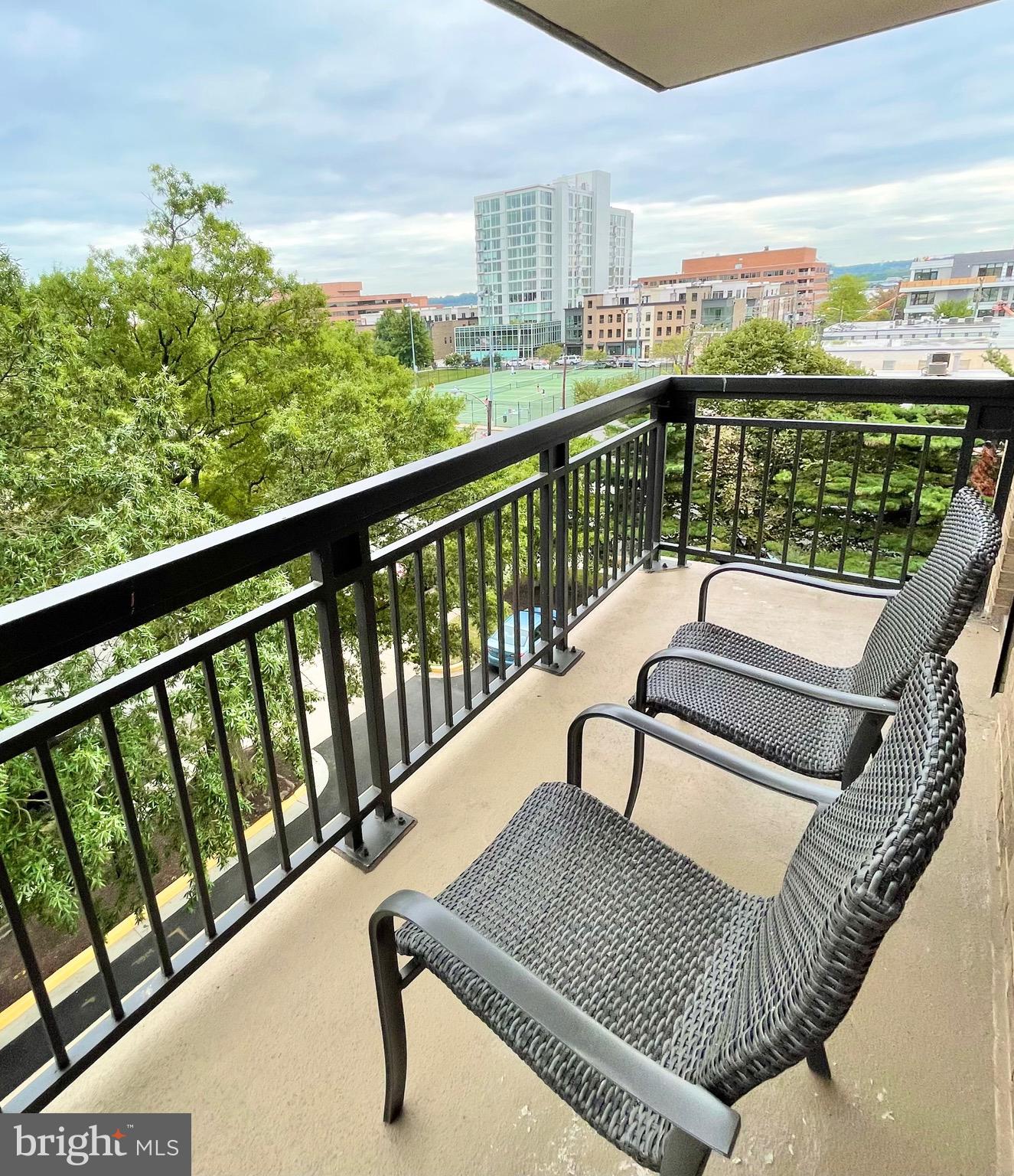 PORT ROYAL - Residential Lease