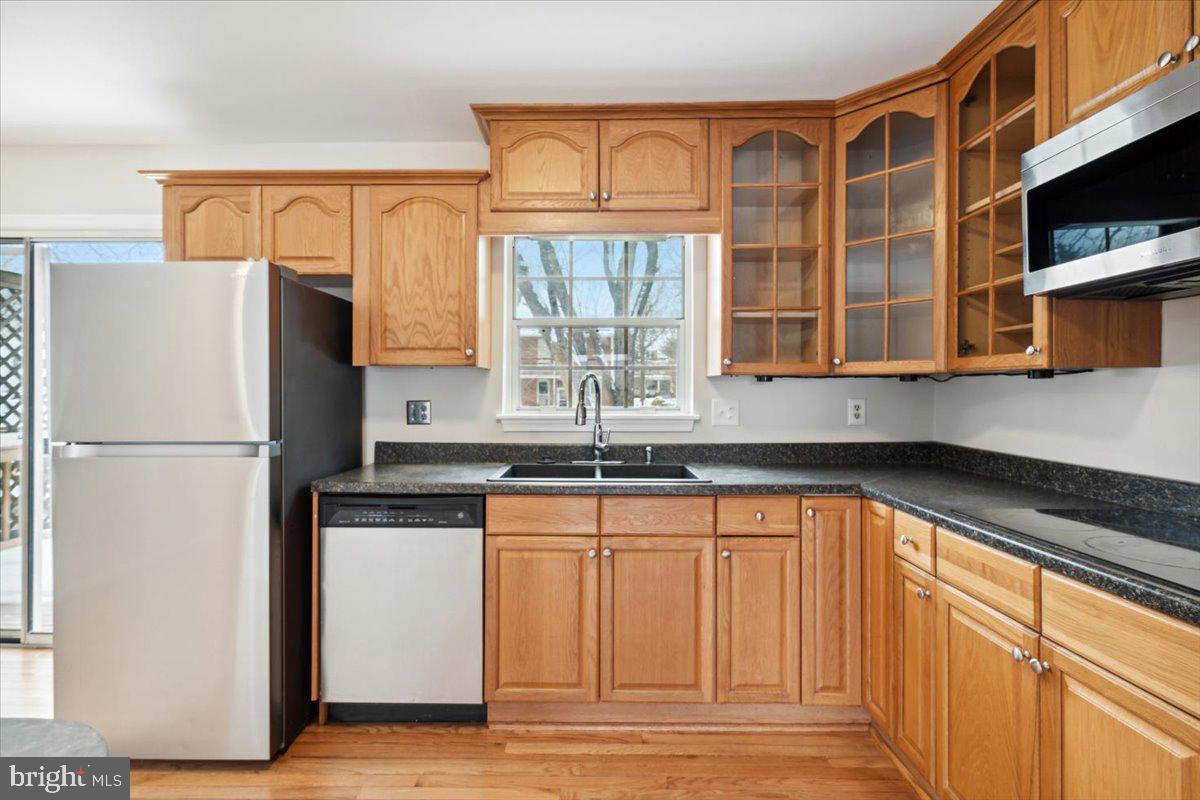 PLAYERS VILLAGE - Residential