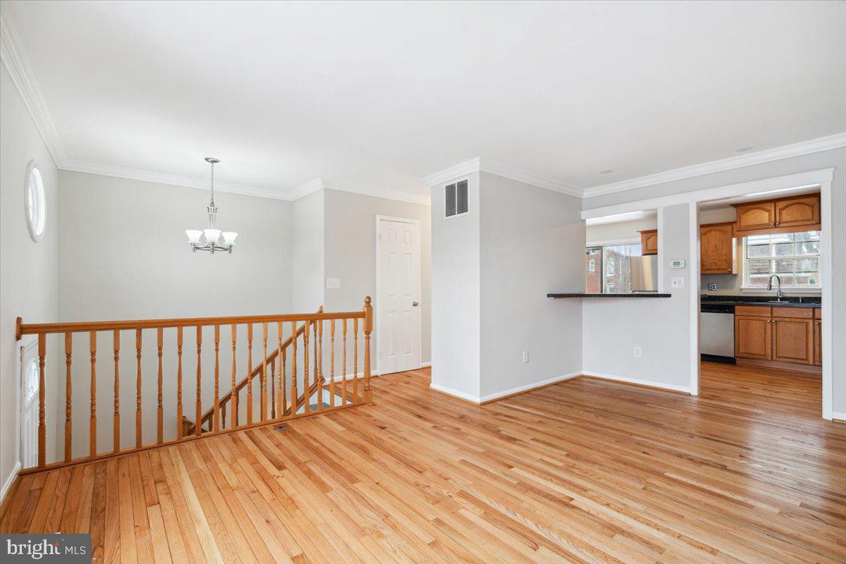 PLAYERS VILLAGE - Residential