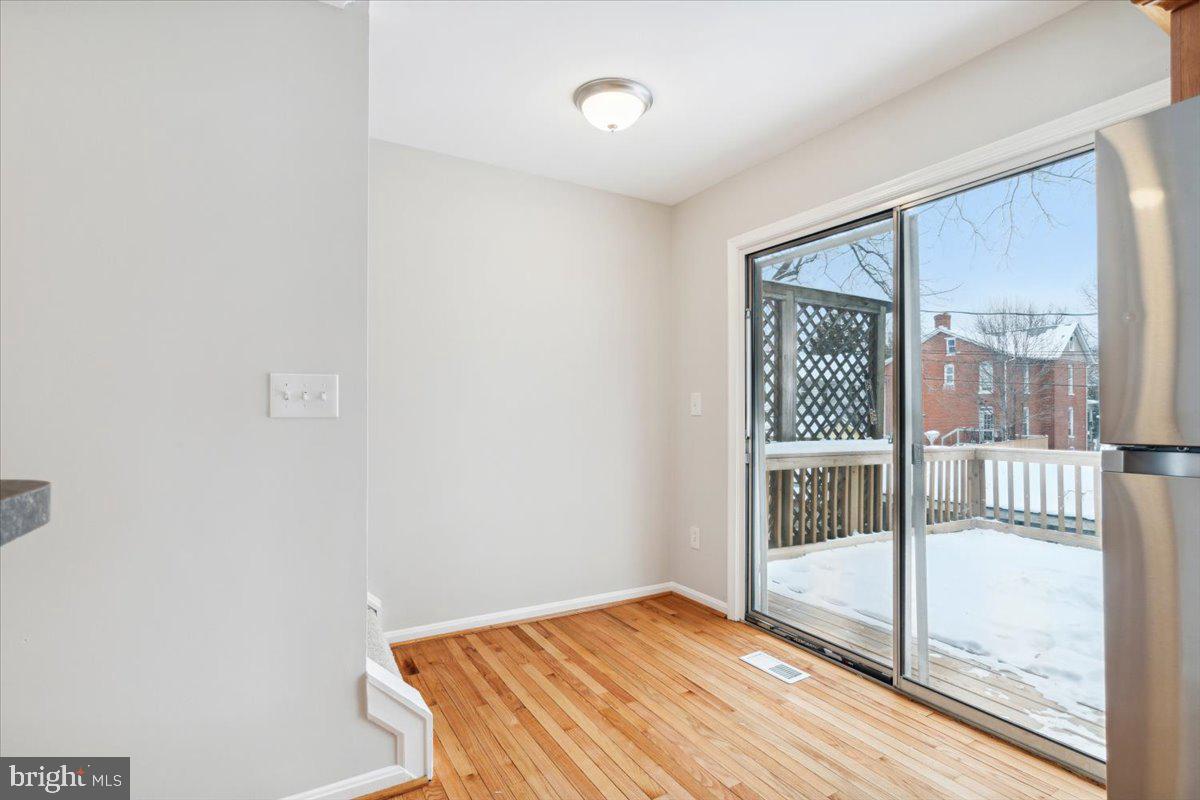 PLAYERS VILLAGE - Residential