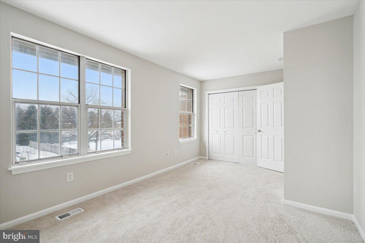 PLAYERS VILLAGE - Residential