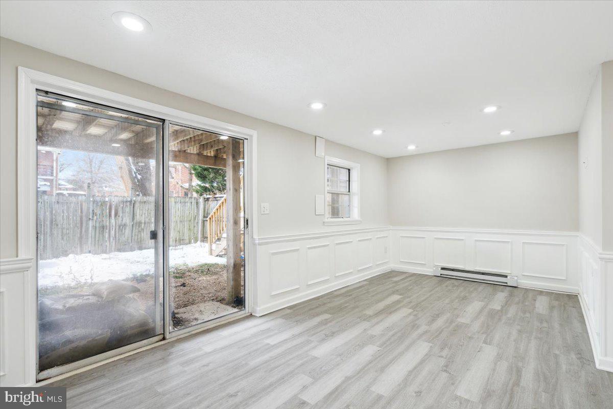 PLAYERS VILLAGE - Residential