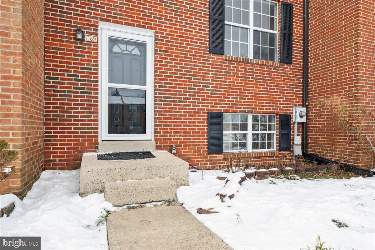 PLAYERS VILLAGE - Residential