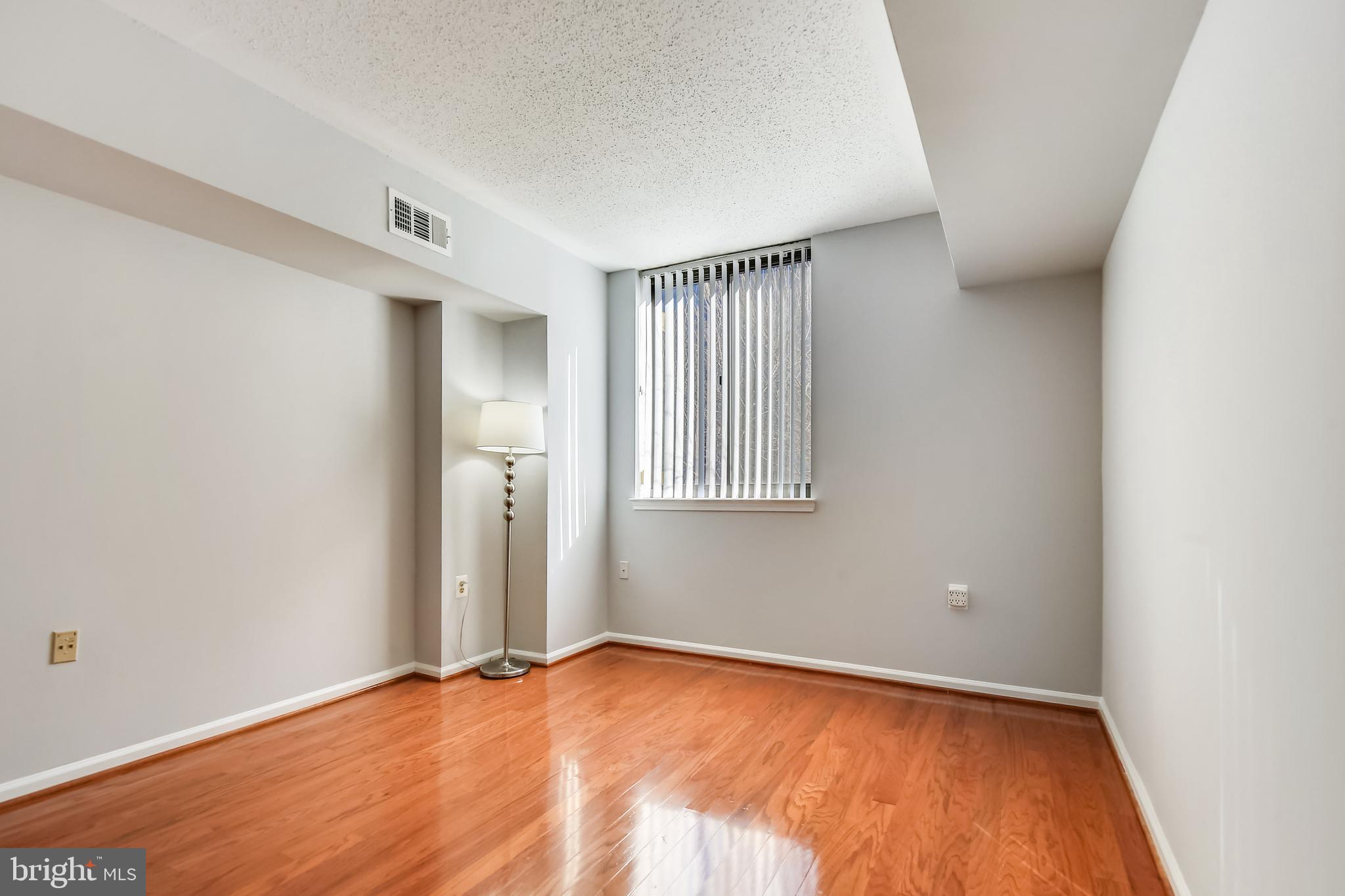 EASTVIEW AT BALLSTON METRO - Residential