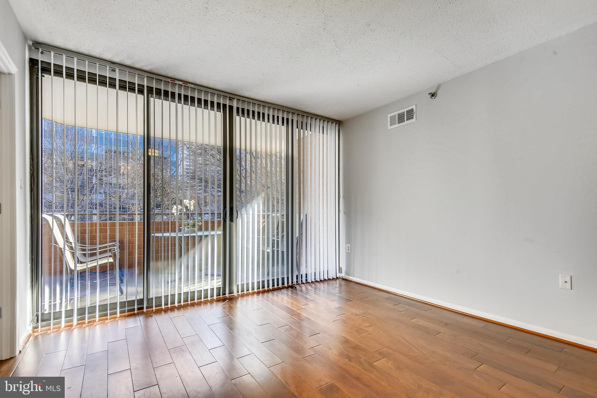 EASTVIEW AT BALLSTON METRO - Residential