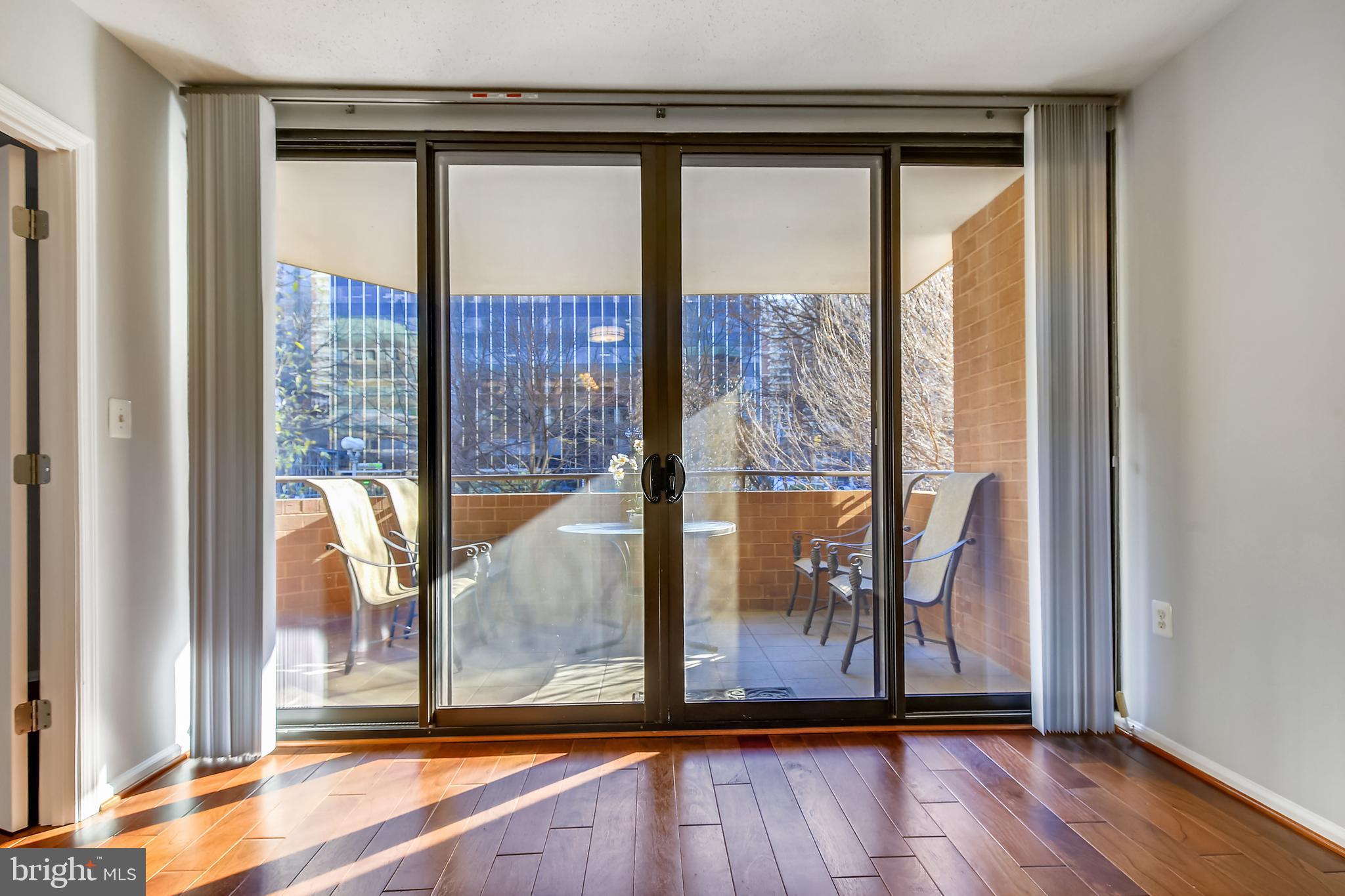 EASTVIEW AT BALLSTON METRO - Residential