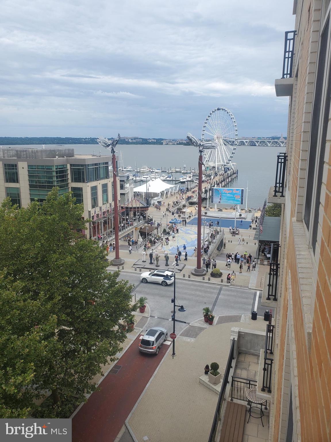 ONE NATIONAL HARBOR CONDOMINIUM - Residential Lease
