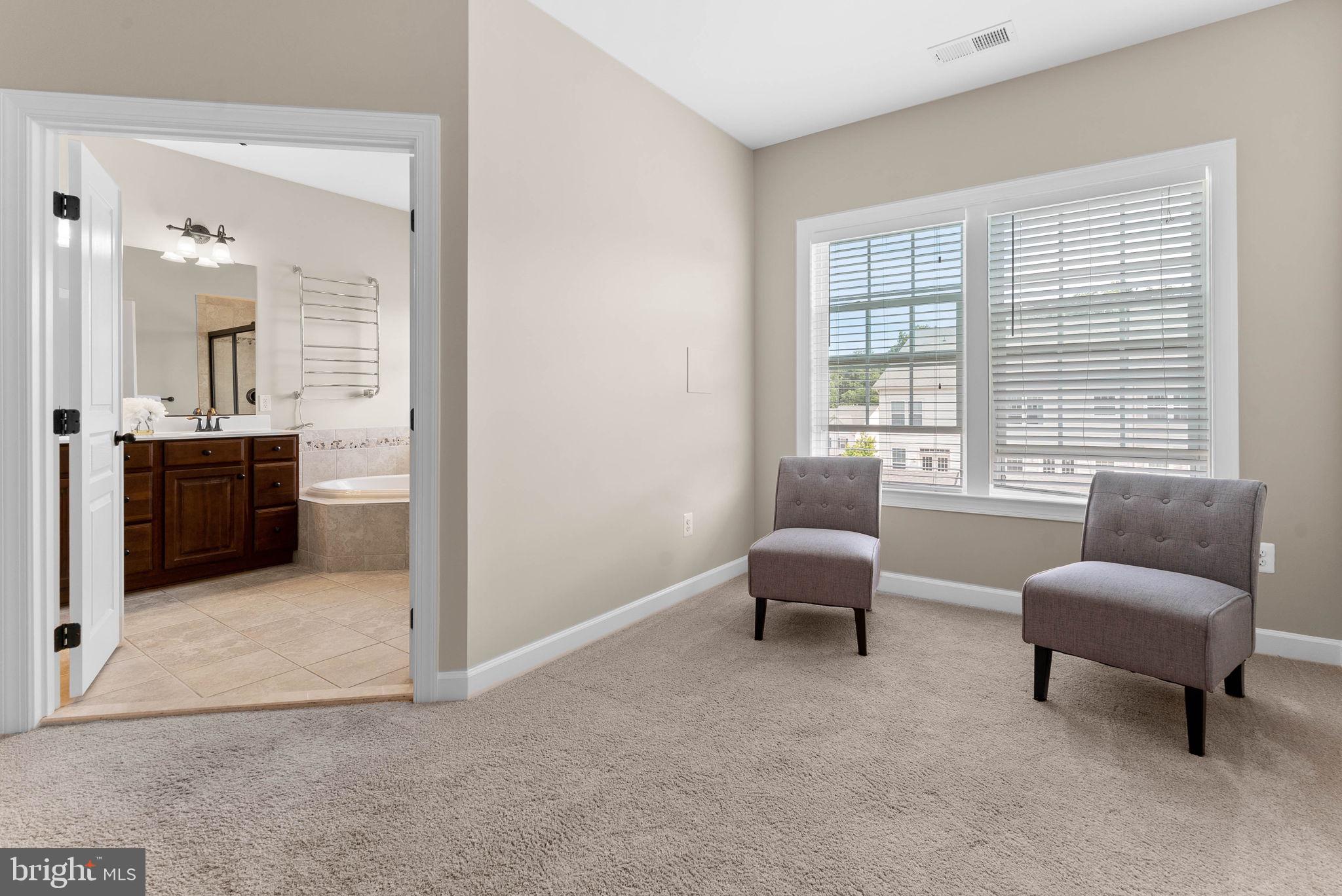 VILLAGES OF URBANA - Residential