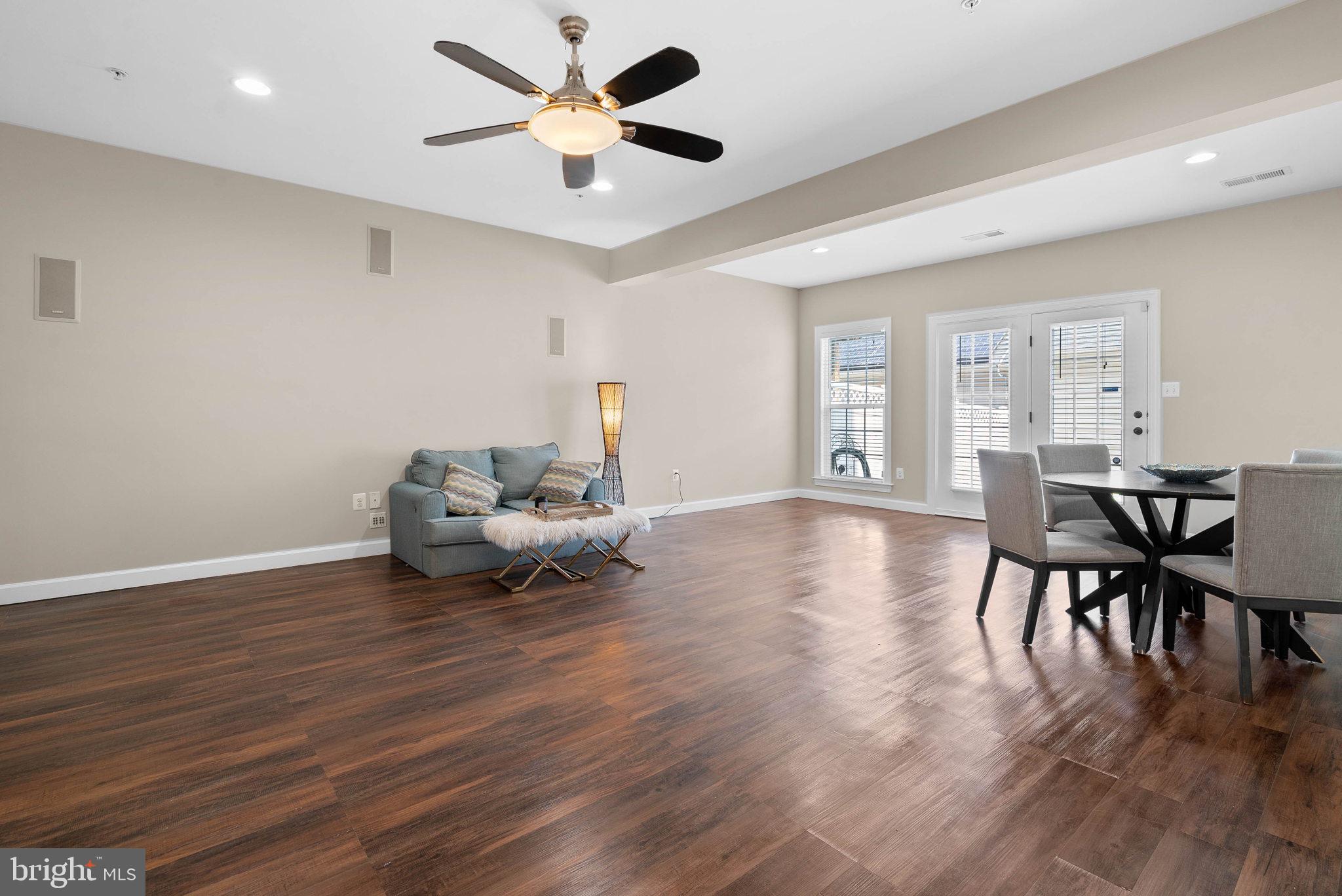 VILLAGES OF URBANA - Residential