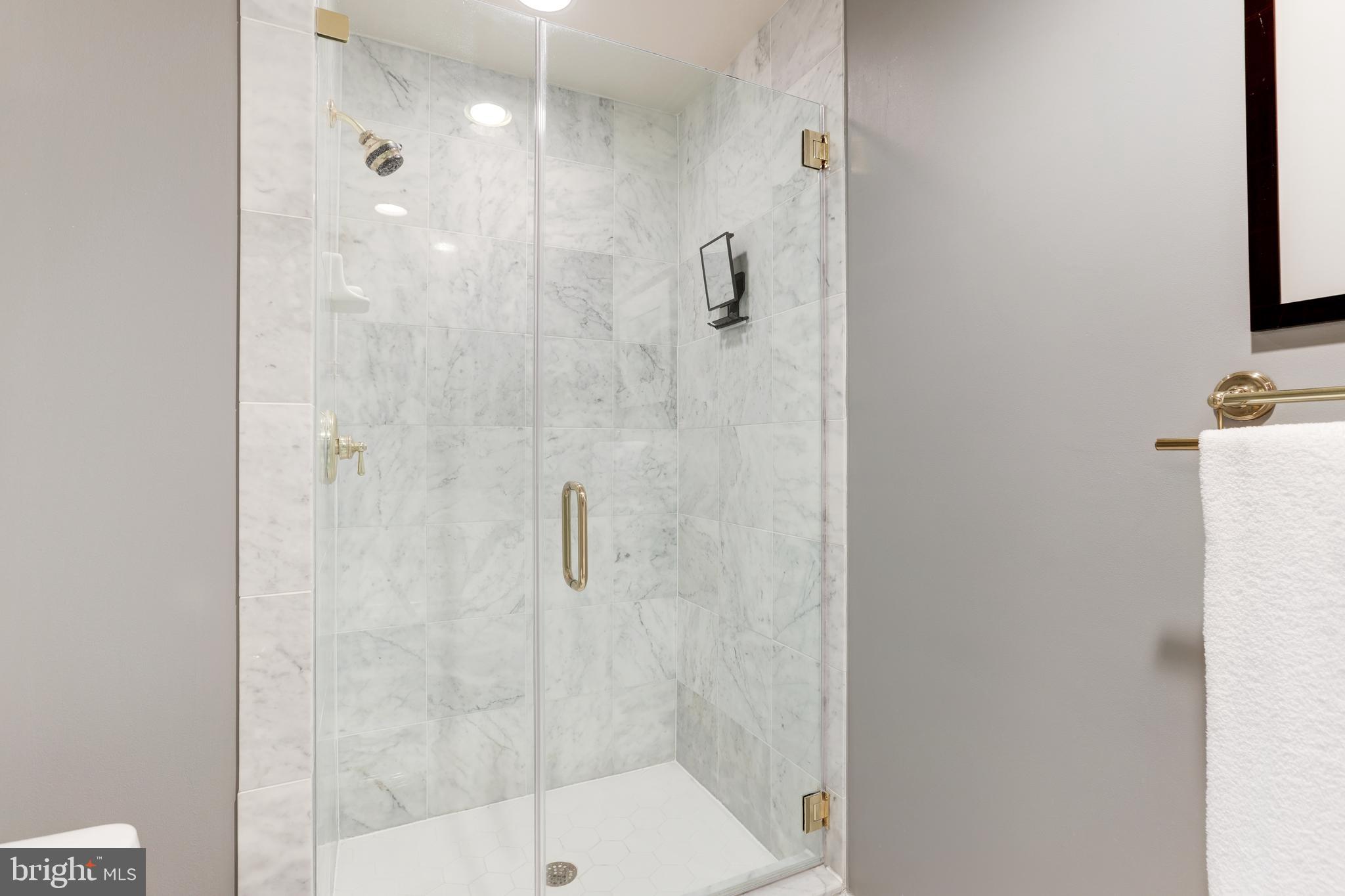 HARBORSIDE - Residential