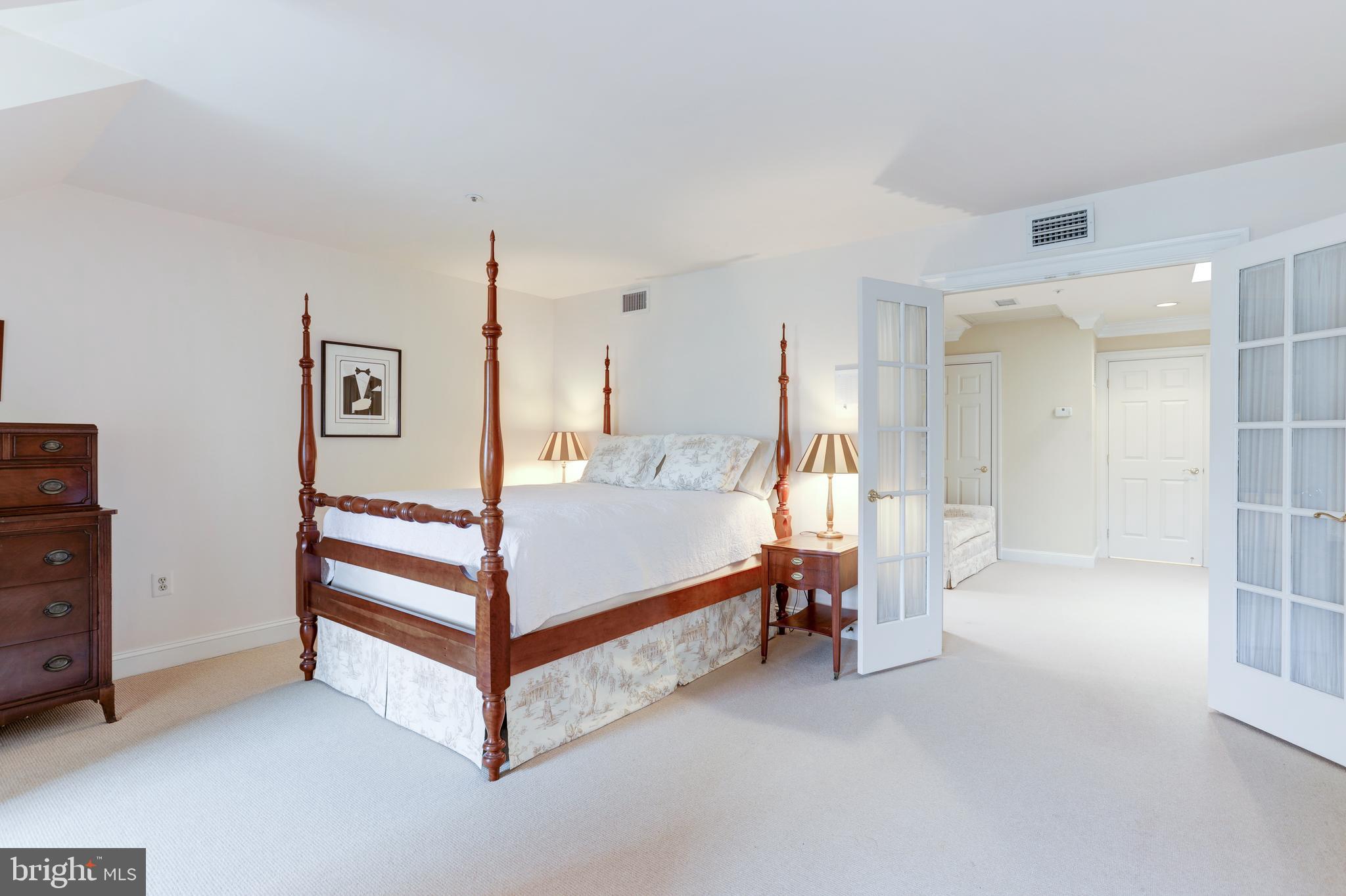 HARBORSIDE - Residential