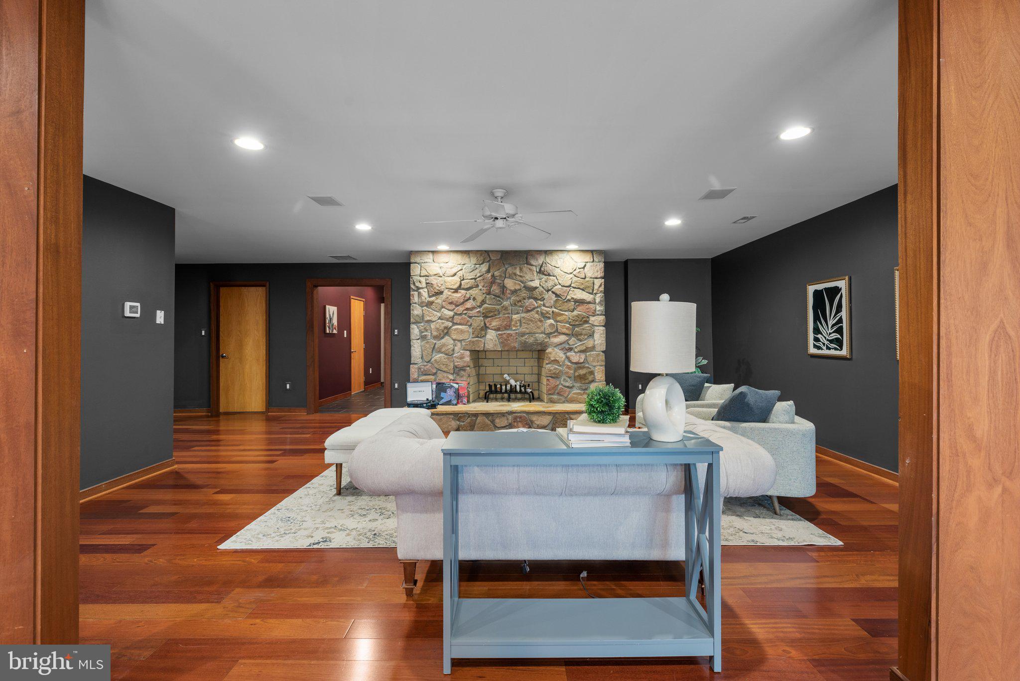 BELVOIR FARMS - Residential