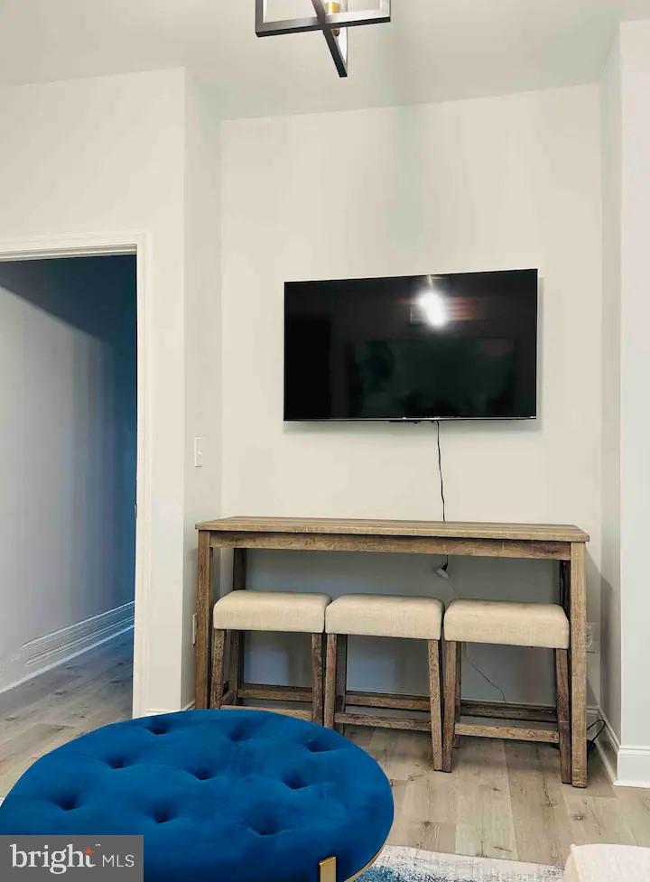 UPTON - Residential Lease